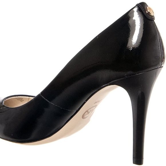 Michael Kors Elisa Pumps - Picture 4 of 16